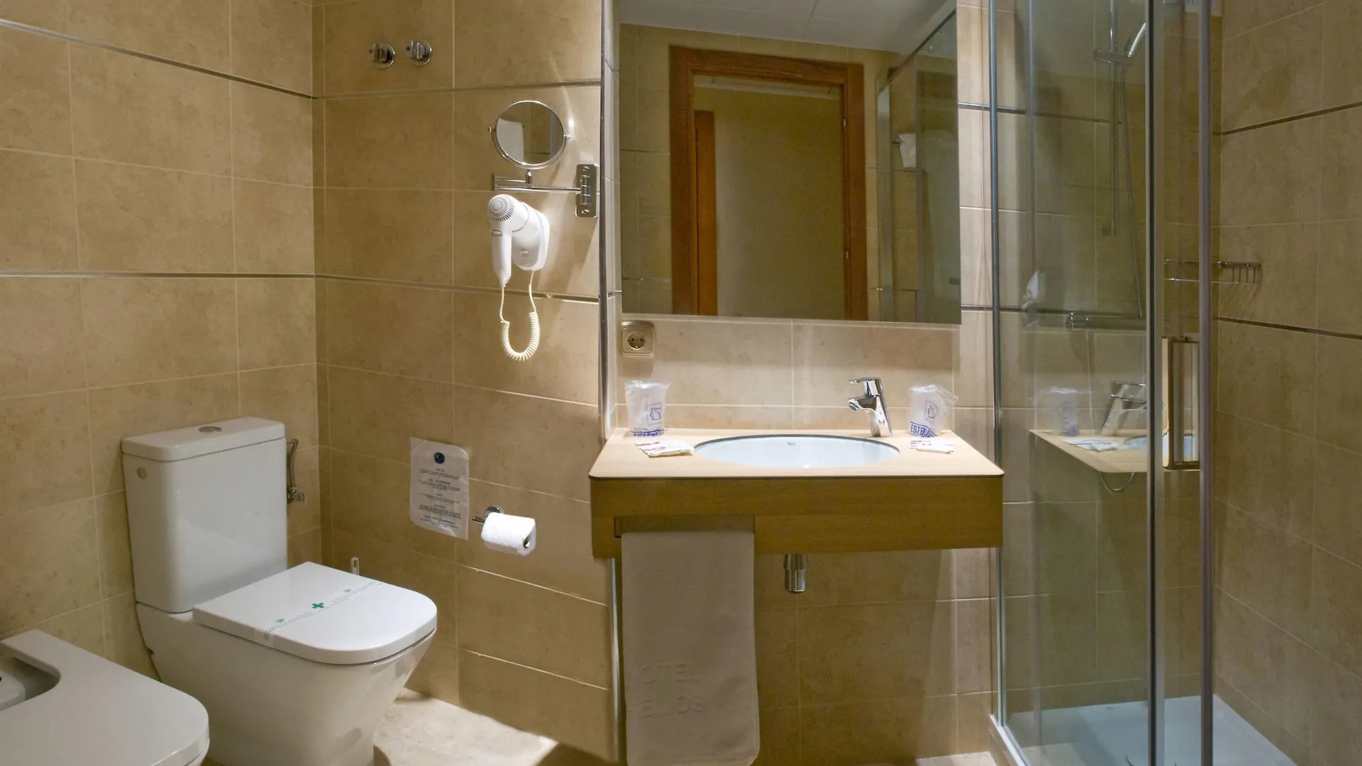 Hotel Helios Lloret يوريت دي مار